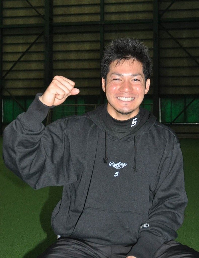 伊志嶺翔大が自主トレ開始／プロ野球 – 宮古毎日新聞社ホームページ