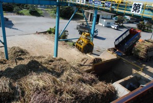 原料搬入見込み量が上方修正された沖縄製糖宮古工場