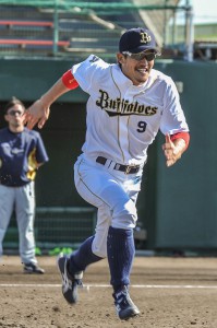 オリックスキャンプ便り② 坂口 智隆外野手（28） – 宮古毎日新聞社