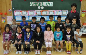 新１年生となる入学式を楽しみにしている園児たち＝１０日、多良間幼稚園