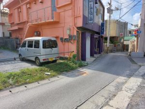 交通死亡事故が発生した現場＝28日、平良西里の市道