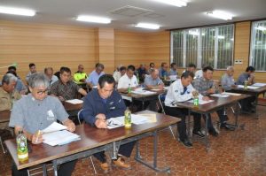 23年度の事業計画などを原案通り承認した第63回通常総会＝14日、建設会館