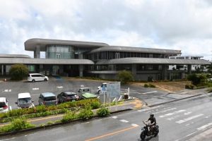 開館６年を迎えた市未来創造センター＝16日、平良東仲宗根