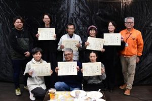 各部門で賞を受賞した皆さん＝21日、島の駅みやこ